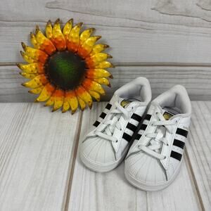 Adidas Superstar Toddler Sneakers‎ Size 7C